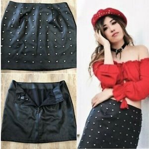 *SOLD* Forever 21 Metallic Heart Faux Leather Black Skirt